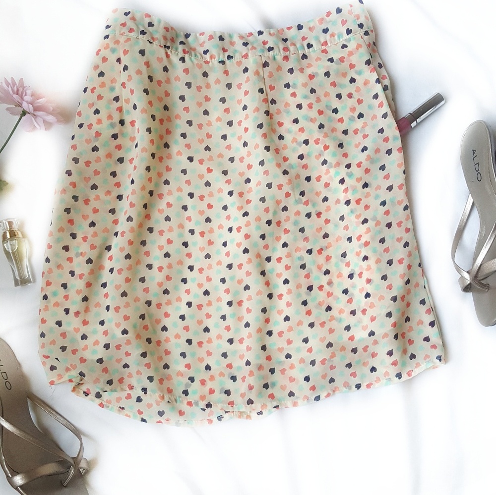 tulle • cute hearts skirt w/ pockets